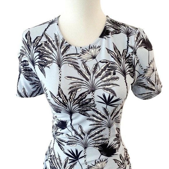 Venus Short Sleeve Round Neck Ruched Floral Pattern Knit Dress Size Small - Picture 3 of 7